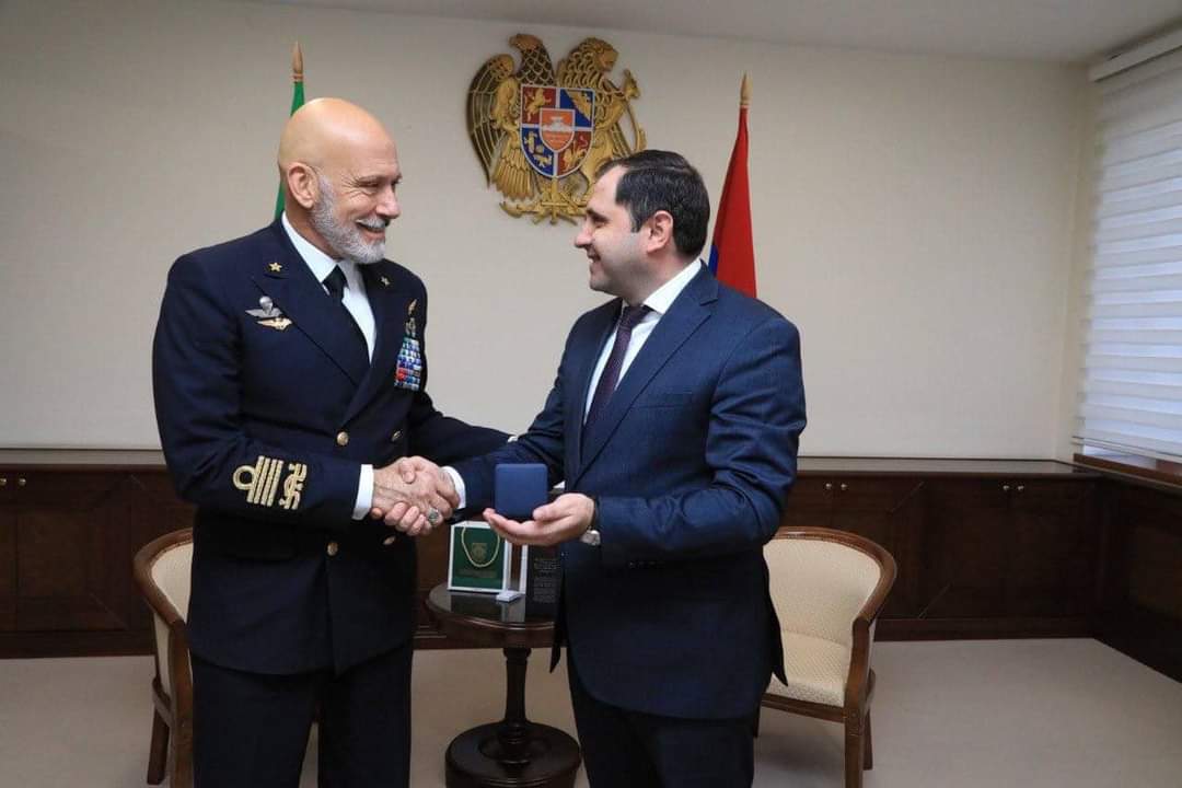 Issues of Armenian-Italian defense cooperation discussed in Yerevan