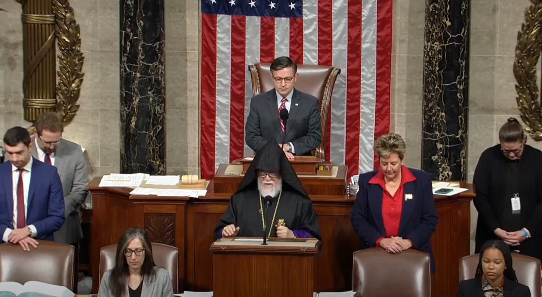 Video - Catholicos Aram I offers opening prayer at US House of Representatives