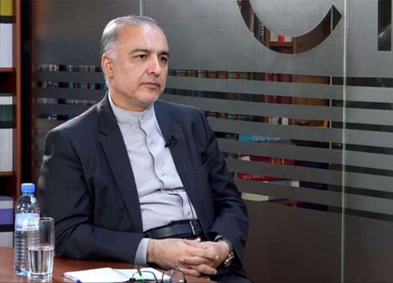 ایران تمامیت ارضی ارمنستان و جمهوری آذربایجان را به رسمیت می‌شناسد