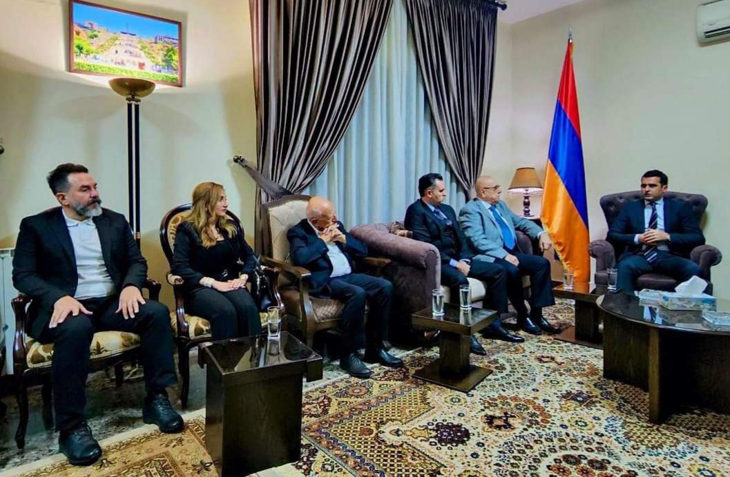 Deputy Speaker of Parliament discusses regional situation with Armenian community of Syria
