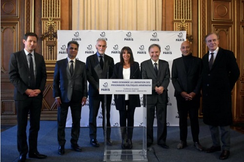 Paris Mayor demands the release of 55 Armenian prisoners held in Azerbaijan