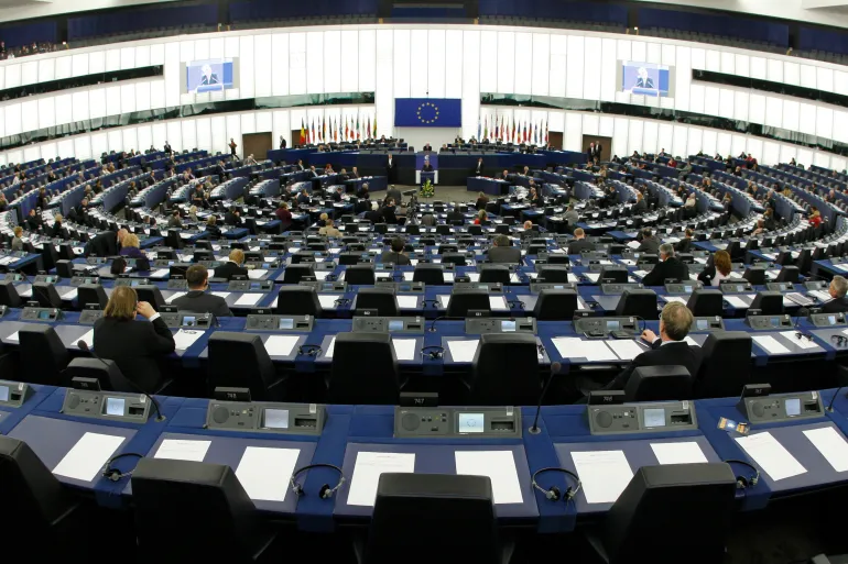اعضای اتحادیه اروپا در مورد قانون اساسی برای هوش مصنوعی به توافق رسیدند