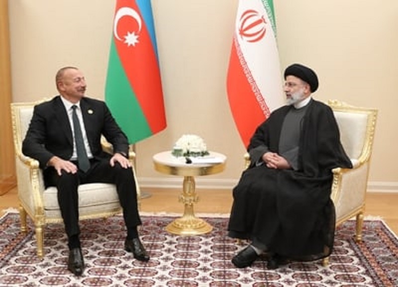 آیت الله رئیسی در دیدار رئیس جمهور آذربایجان: اجازه ایجاد ناامنی و دخالت بیگانگان را در منطقه نمی‌دهیم