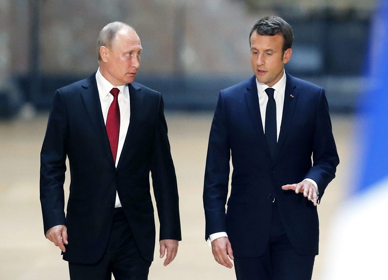 Putin, Macron discuss Nagorno Karabakh settlement over the phone