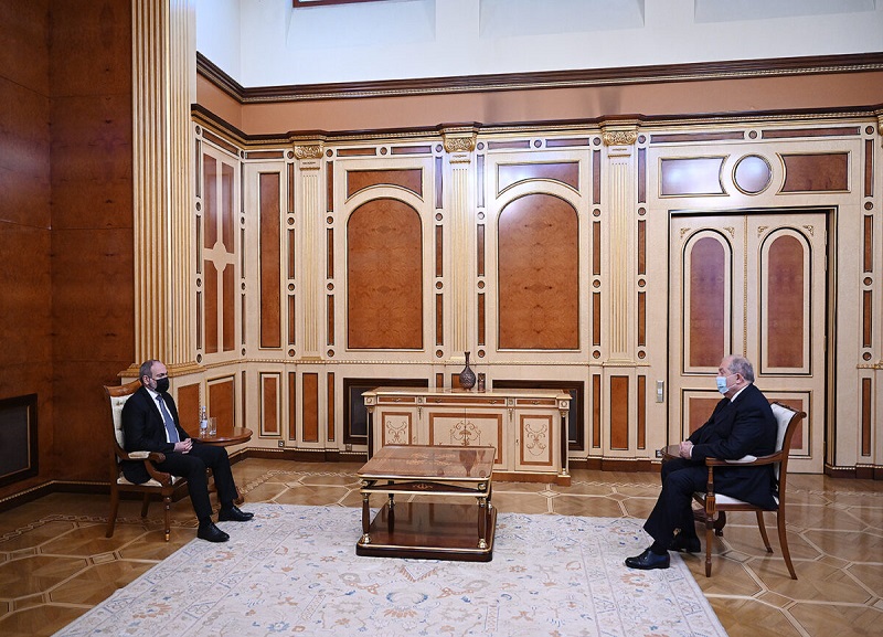 Armenian President, PM discuss challenges facing the country