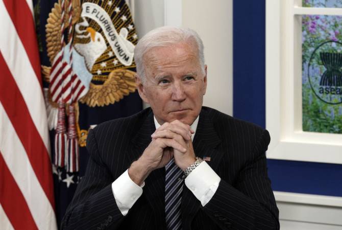 Joe Biden says US citizens should leave Ukraine now