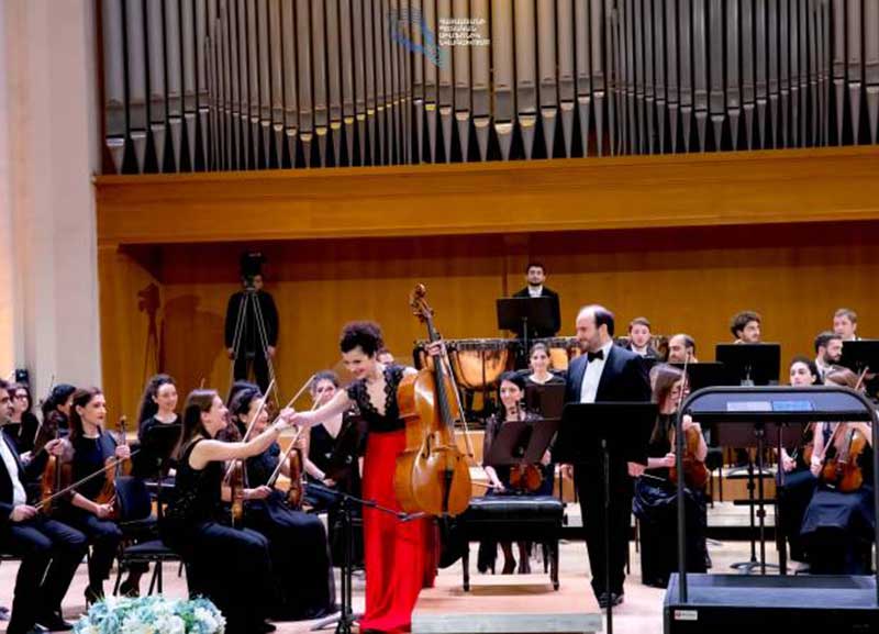 Երաժիշտները լույս ու բարություն են սփռում. Հայաստանի պետական սիմֆոնիկ նվագախմբի հետ ելույթ են ունեցել Մարկ Բուշկովն ու Միրիամ Պրանդին